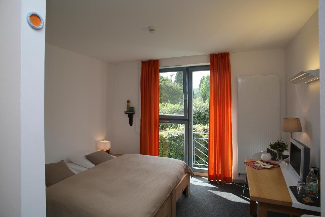 Alanus Gastehaus Hotel Alfter Ngoại thất bức ảnh